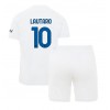 Inter Milan Lautaro Martinez #10 Bortaställ Barn 2023-24 Korta ärmar (+ Korta byxor)